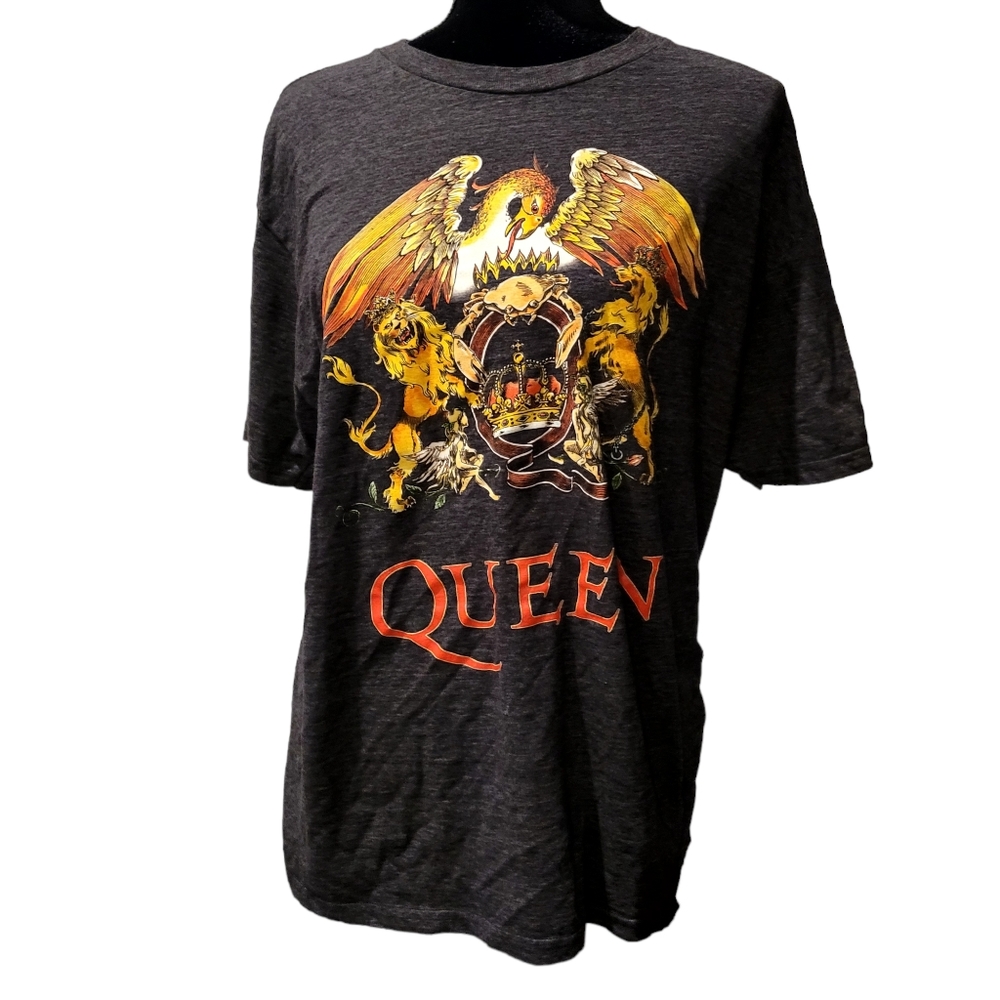QUEEN Crest Tee